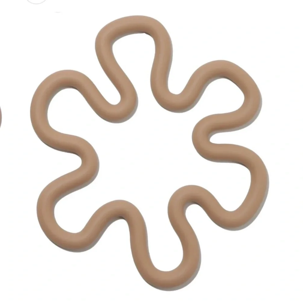NEW! DARLING SOCIETY Set of 3 Silicone Trivets